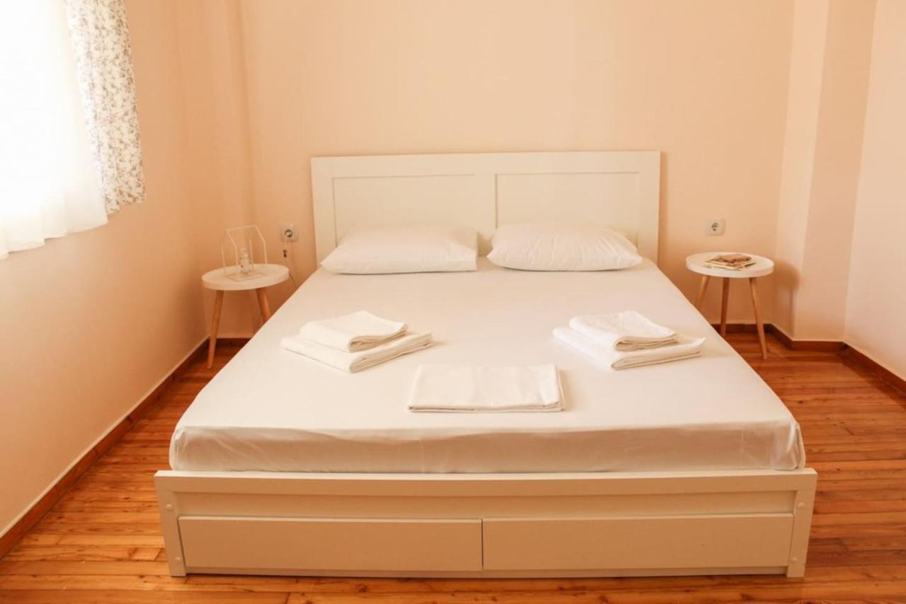 Centro Home カラマタ エクステリア 写真