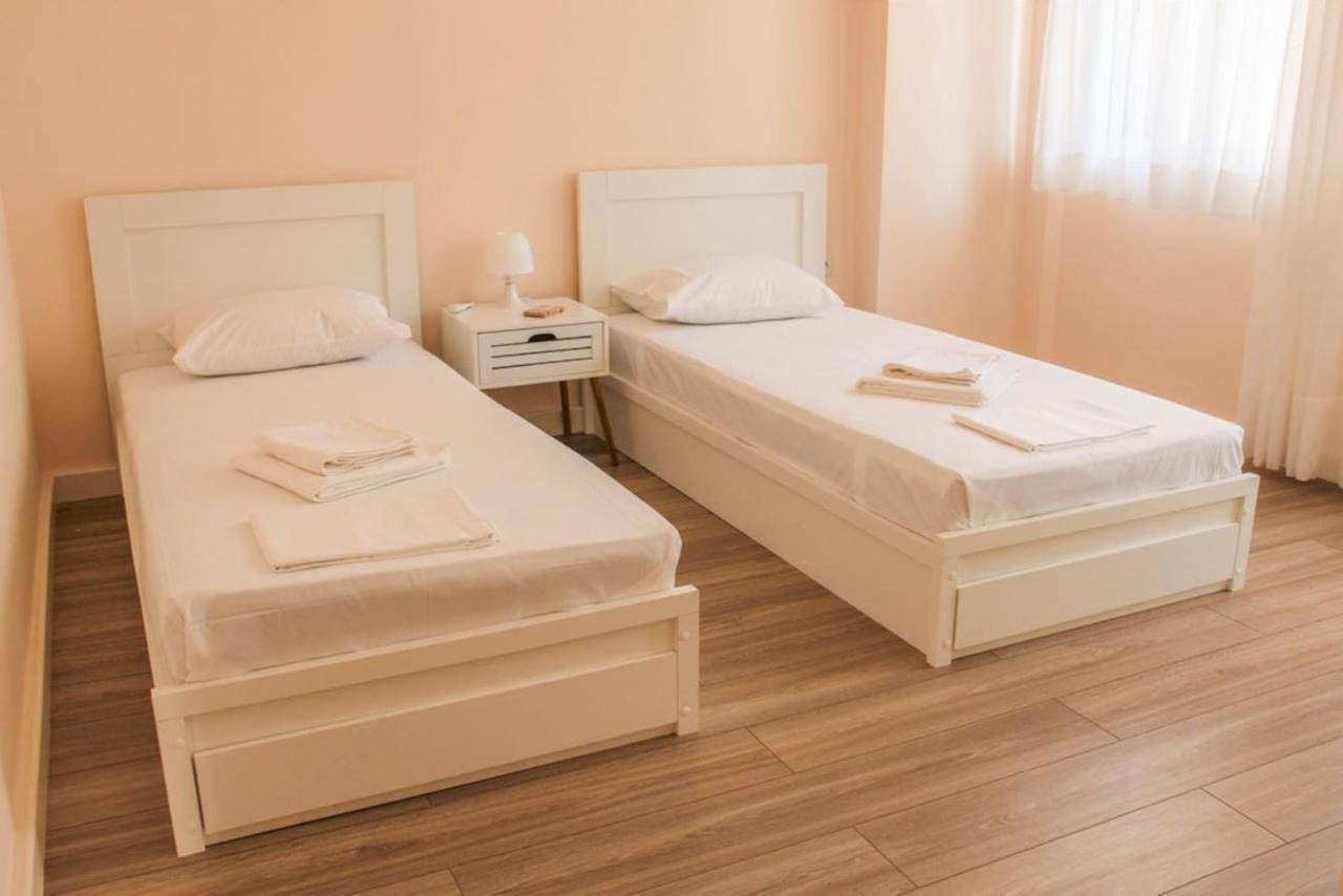 Centro Home カラマタ エクステリア 写真